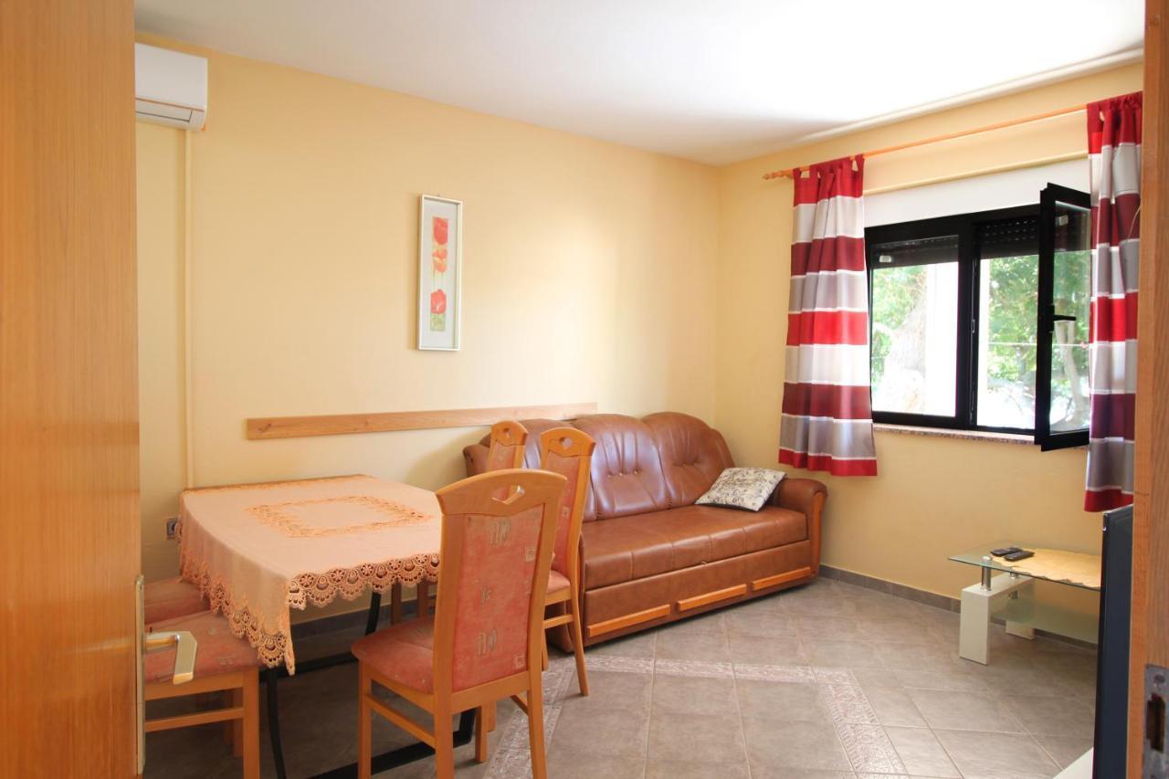 Dubravka Apartment Dinjiska ภายนอก รูปภาพ