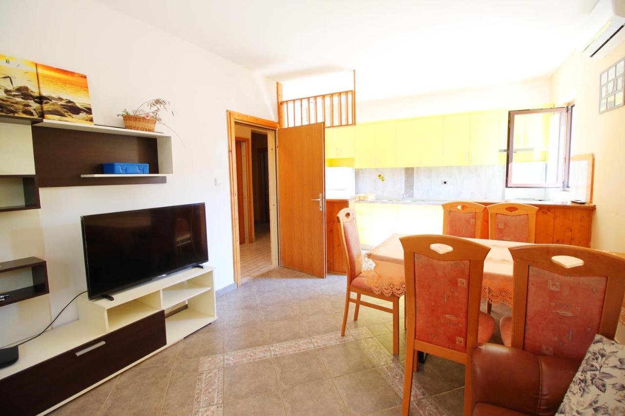 Dubravka Apartment Dinjiska ภายนอก รูปภาพ