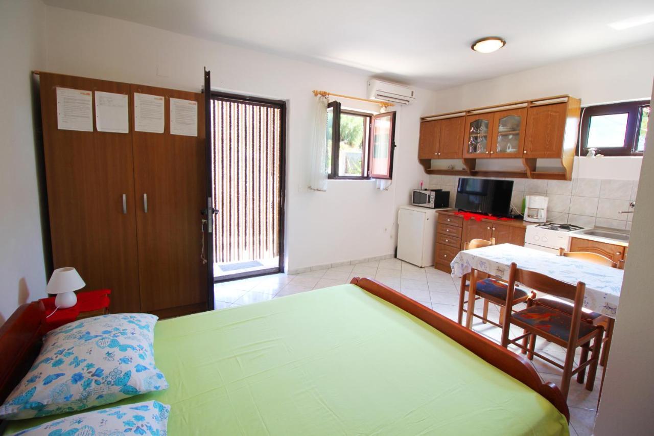 Dubravka Apartment Dinjiska ภายนอก รูปภาพ