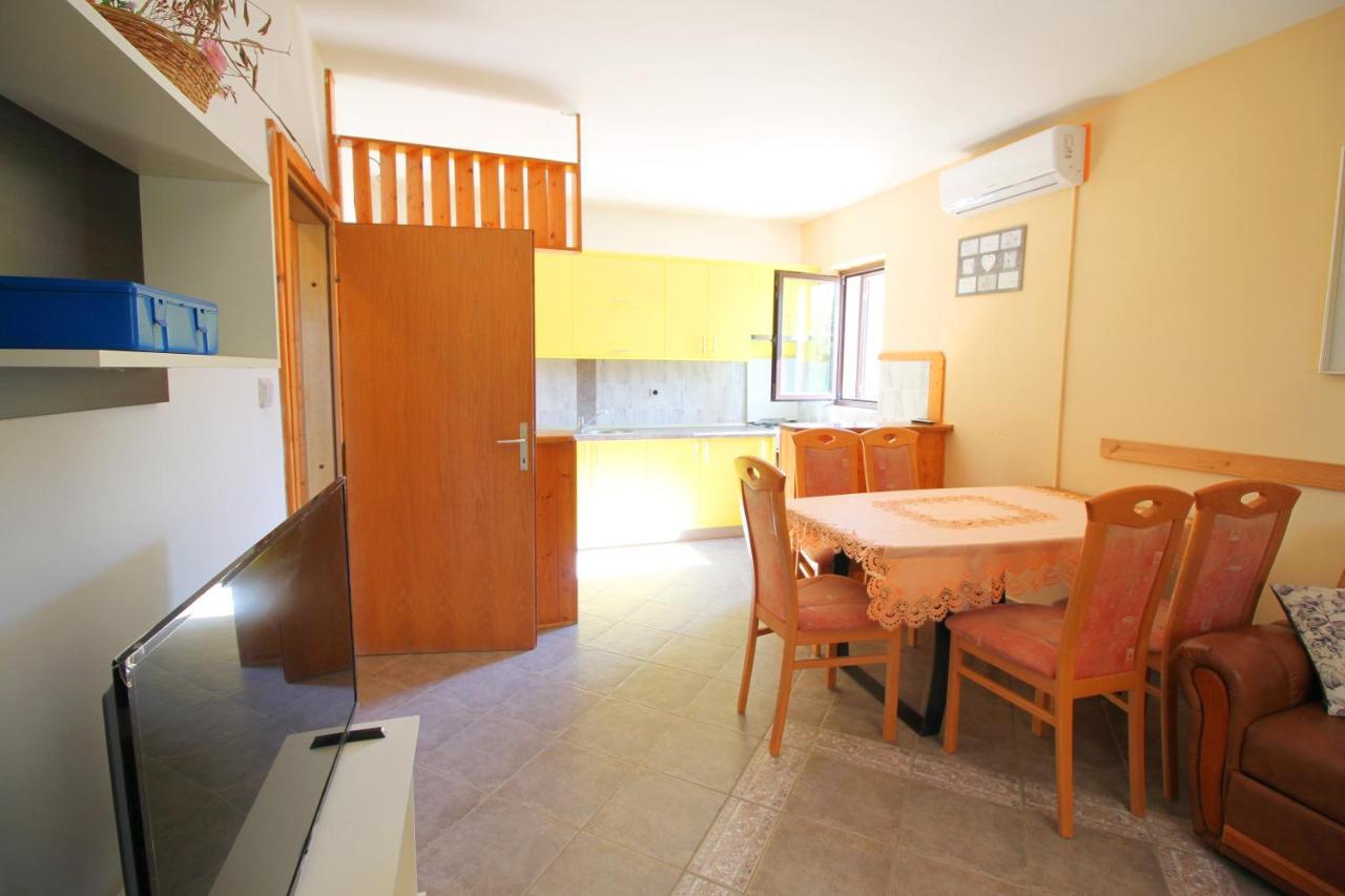Dubravka Apartment Dinjiska ภายนอก รูปภาพ
